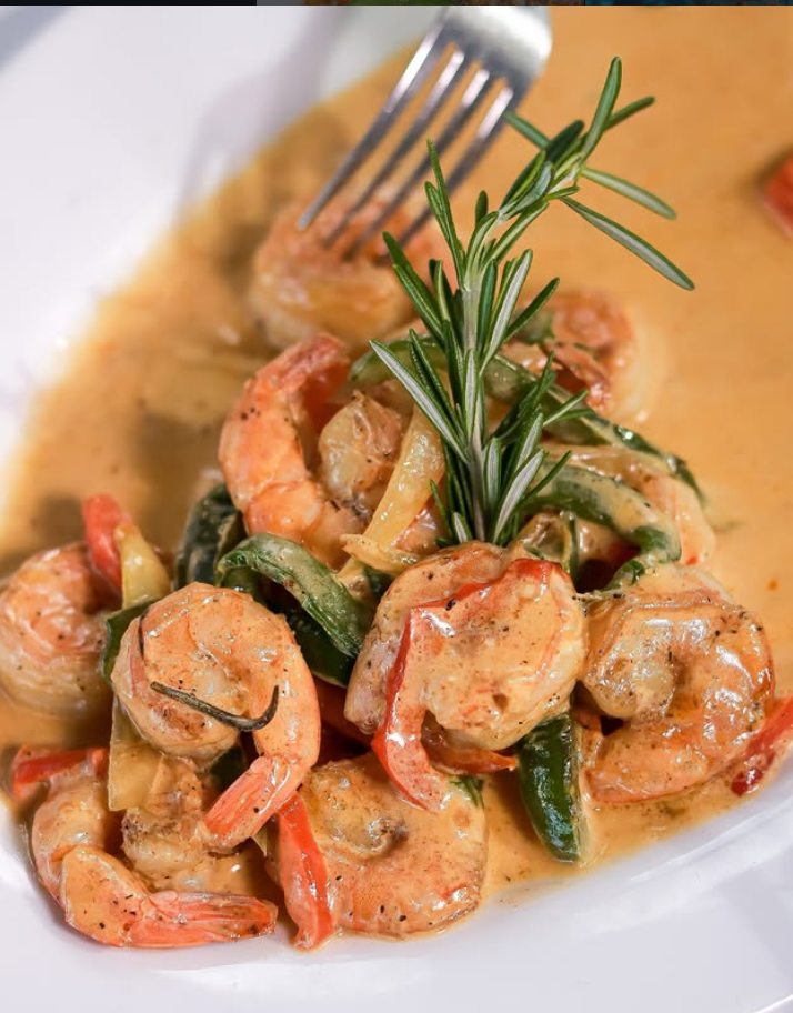 Camarones en salsa cremosa